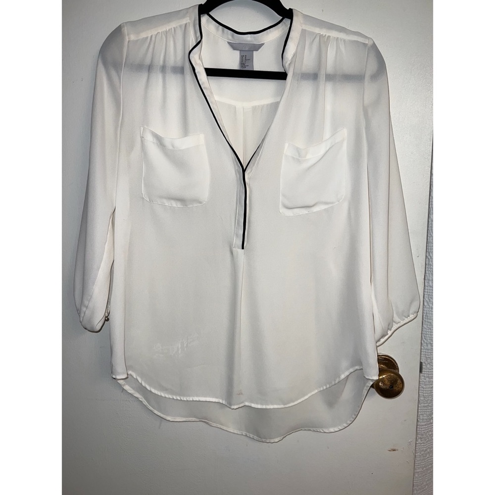 White blouse • H&M • Size 12